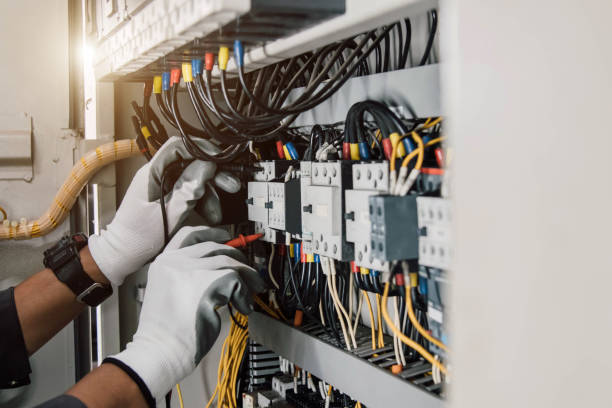 Best Affordable Emergency Electrician  in Mandeville, LA